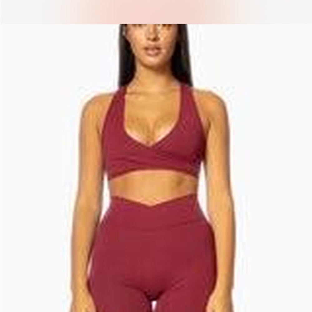 437 Activewear - Sports Bra and Leggings Set